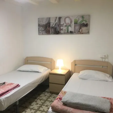 Sleeping Guest house *